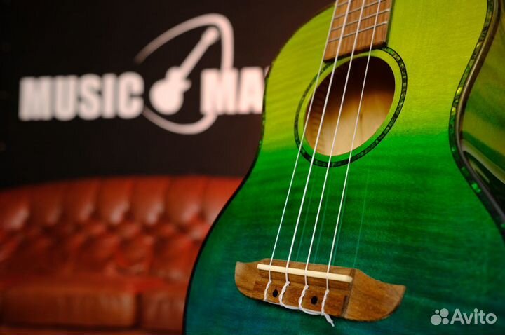 Укулеле тенор Ortega (Комплект)