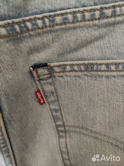 Джинсы Levi's 512