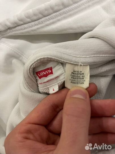 Худи Levi's белое