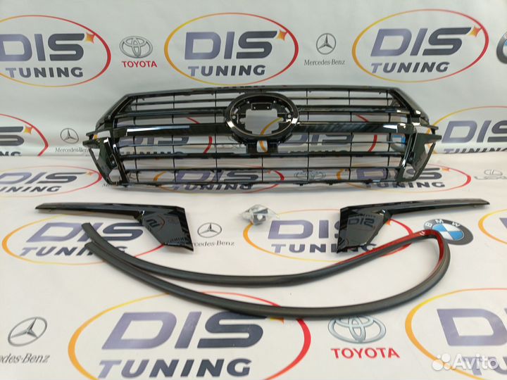 Решетка Land Cruiser 200 с 2016г Executive Black