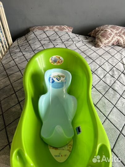 Детская ванночка с горкой для купания