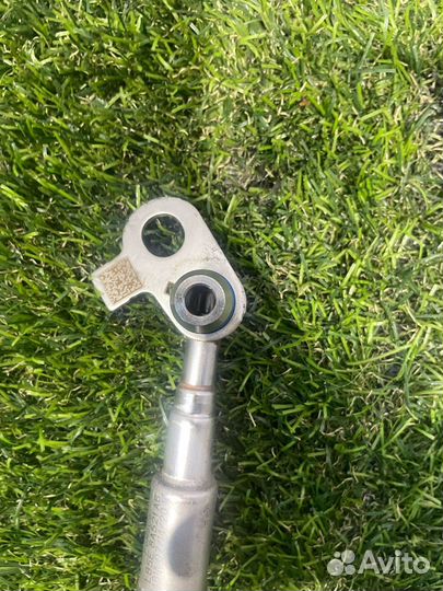 Масляная трубка турбины (подача) Ford Ranger