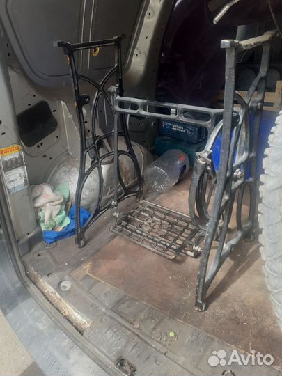 Станина от швейной машинки