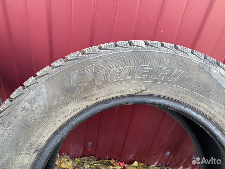 Viatti Brina Nordico V-522 215/60 R16