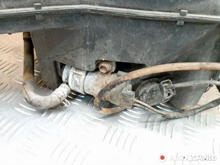 Бачок омывателя Mitsubishi Pajero Sport рест. 2004