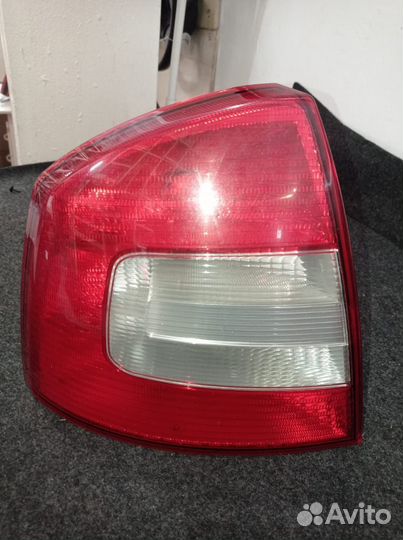 Фонарь задний левый Шкода Октавиа a5
