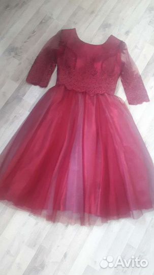 Платье нарядное на выпускной и торжество