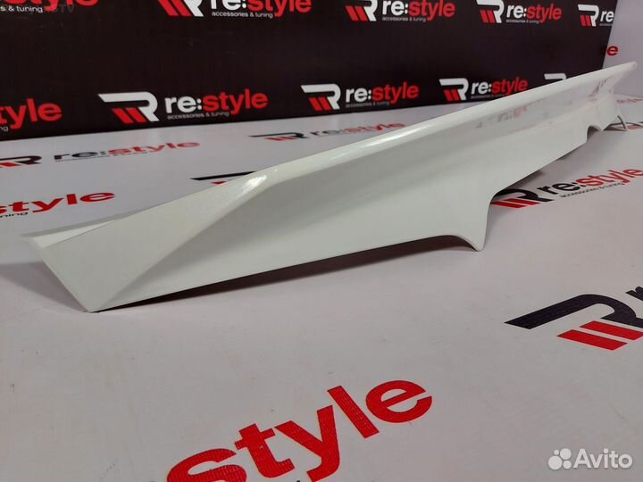 Спойлер Lexus NX200 14-17г Белый