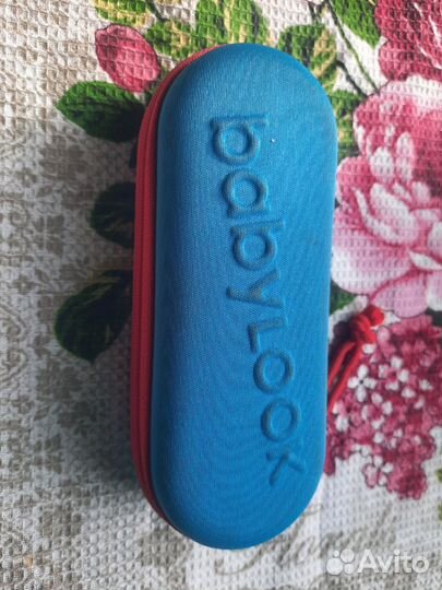 Очки детские для зрения и футляр для них