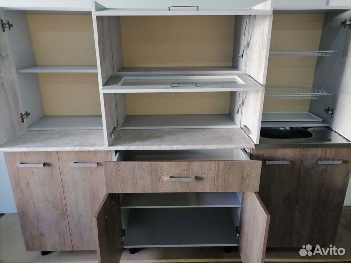 Кухонный гарнитур 2 метра