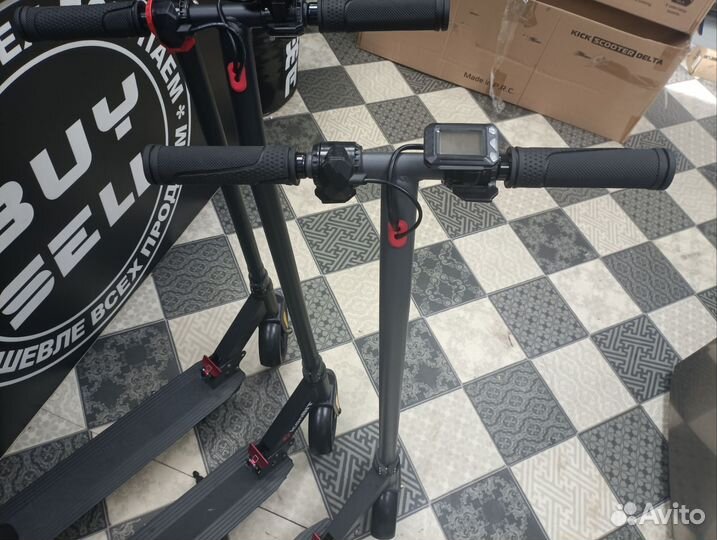 Электрический самокат iconBIT Kick Scooter Delta