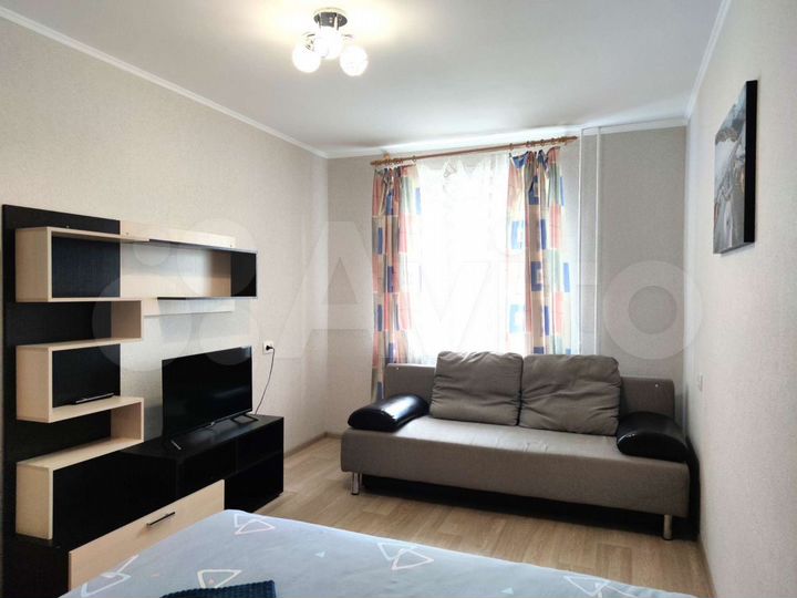2-к. квартира, 55 м², 9/9 эт.