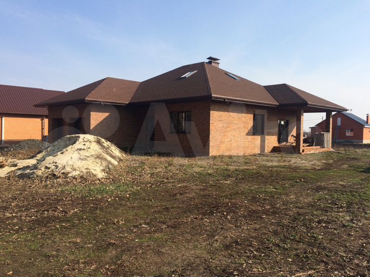 Дом 250 м² на участке 15 сот.