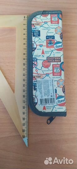 Пенал школьный новый