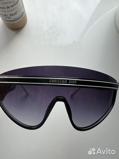 Солнцезащитные очки christian dior