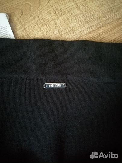 Платье новое Guess
