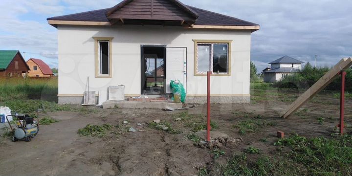 Дом 64 м² на участке 6 сот.