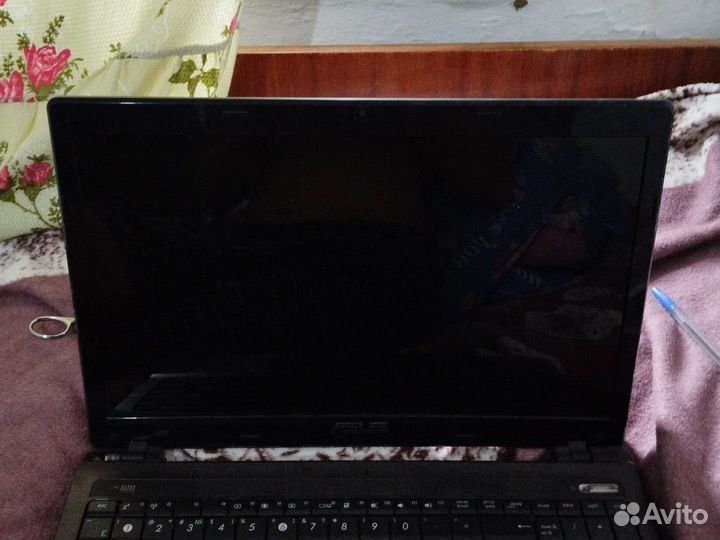 Ноутбук asus x53u