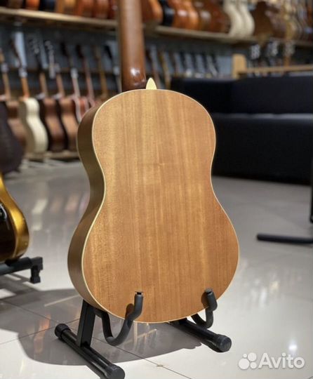 Гитара классическая 39 дюймов в наличии