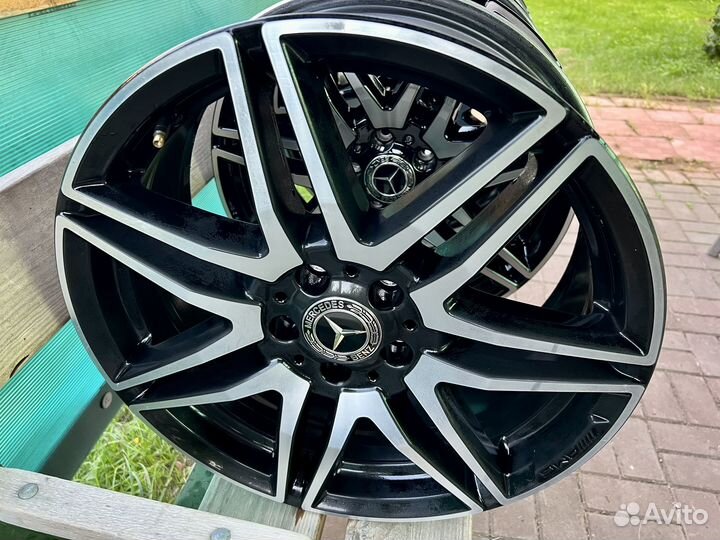 Диски Mercedes-Benz V-Class R19 AMG оригинал