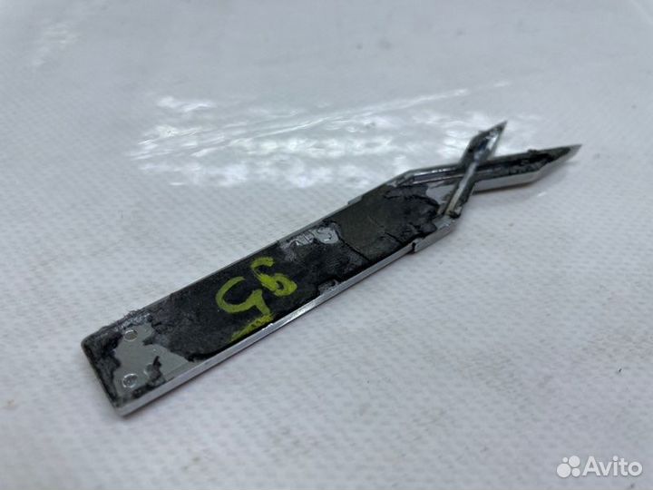 Эмблема правая Bmw 3-Series E90 3.0 2010