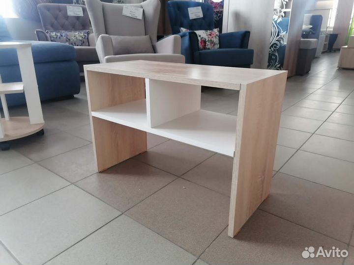 Стол приставной новый 