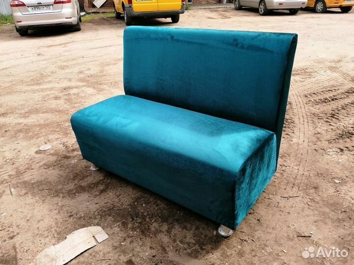 Диван для офиса, ресторана, салона красоты