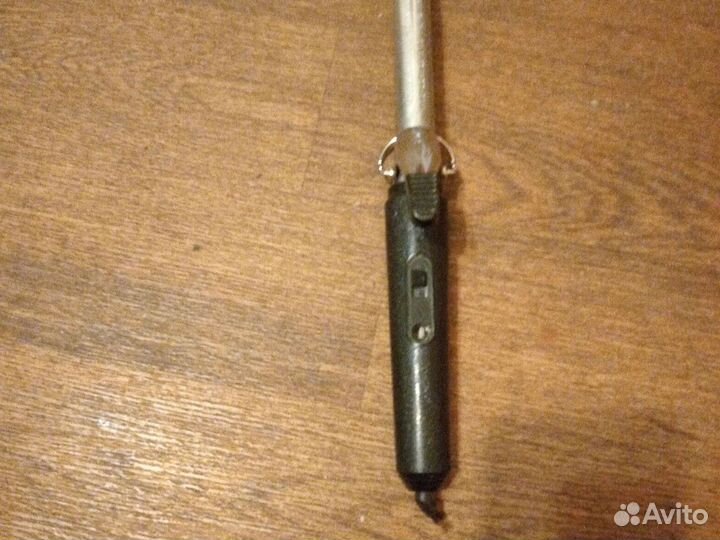 Щипцы для завивки волос