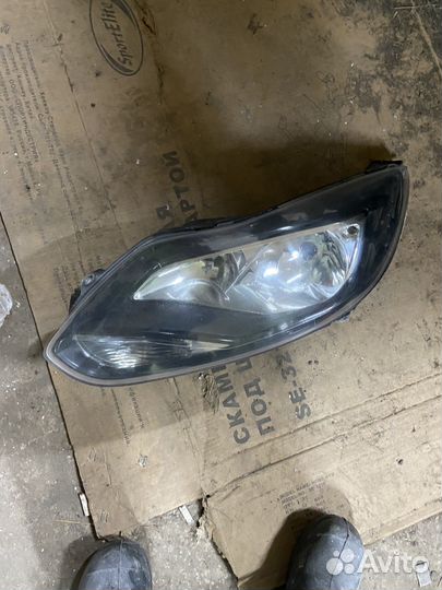 Фара левая ford focus 3