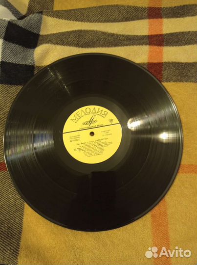 Виниловые грампластинки