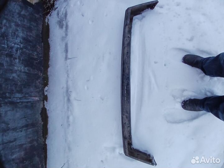 Бампер задний на ваз 2107