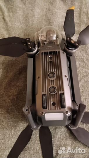 Квадрокоптер Mavic Pro