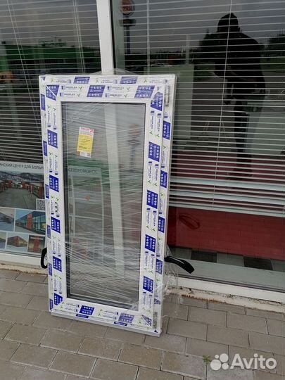 Окна пластиковые 570х1420 мм