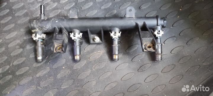 Форсунки топливные Peugeot 206 1.4