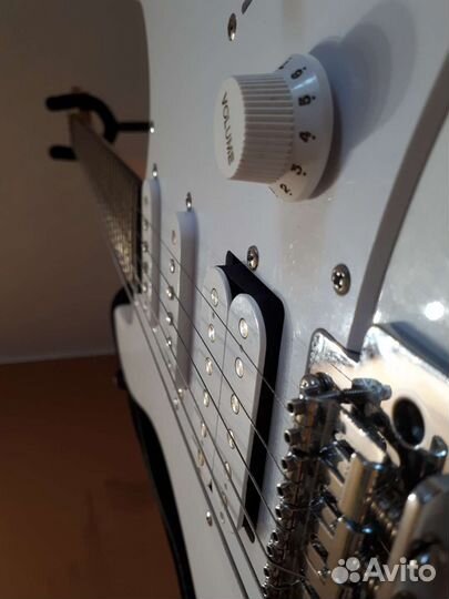 Электрогитара yamaha pacifica 012w