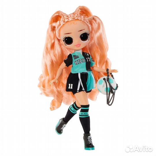 Кукла L.O.L. Surprise O.M.G Sports Kicks Babe