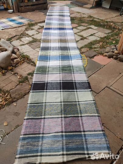 Коврик домотканный ручной работы. Отличном состоян