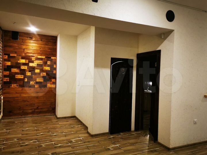 Торговая площадь, 45 м²