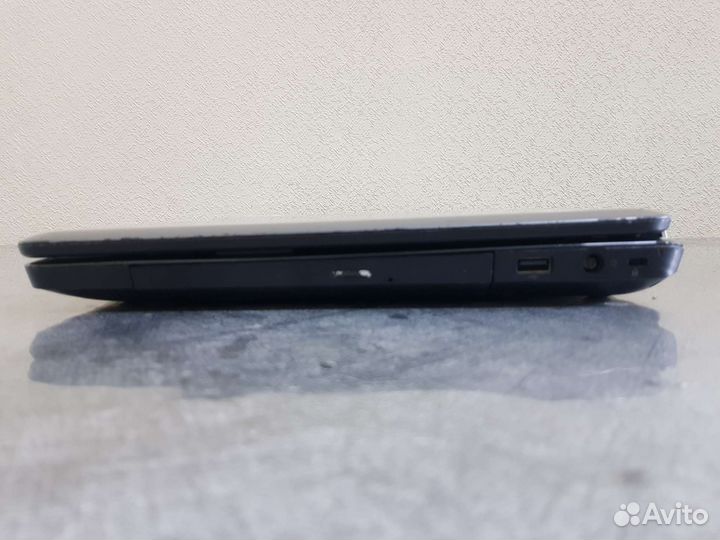 Ноутбук HP Core i3-2310M, 17