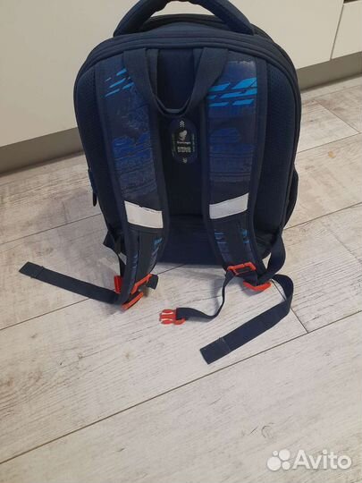 Школьный рюкзак для мальчика