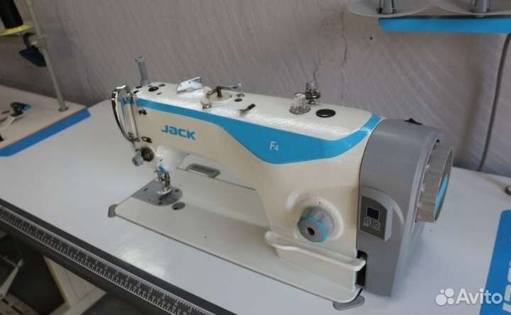 Швейная машинка