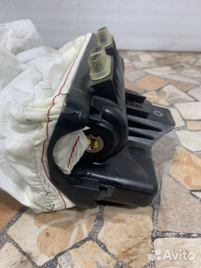 Подушка безопасности пассажира Opel Corsa хэтчбек