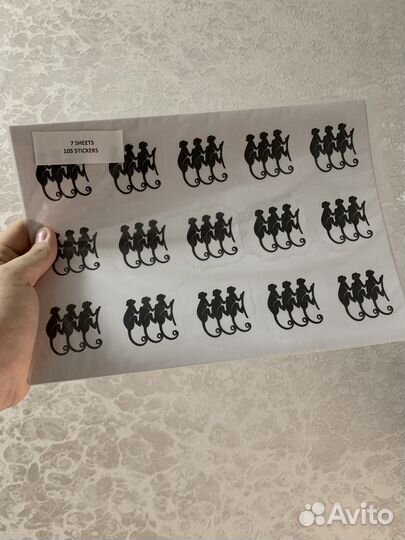 Фирменные наклейки