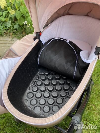 Коляска 2 в 1 Tutis Viva Luxury