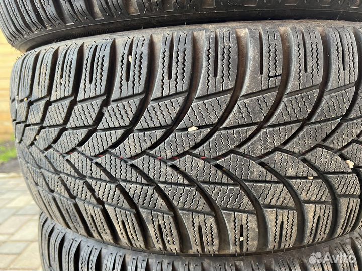 Lassa Snoways 4 225/45 R18