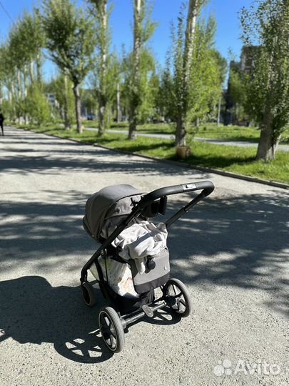 Прогулочная коляска cybex balios s lux