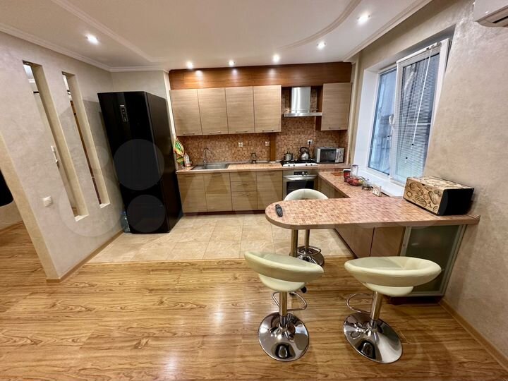 4-к. квартира, 77,4 м², 1/9 эт.