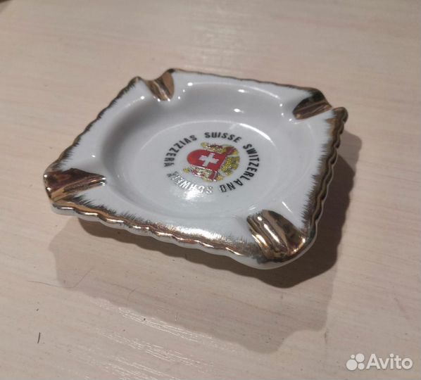 Пепельница с позолотой, карманная пепельница