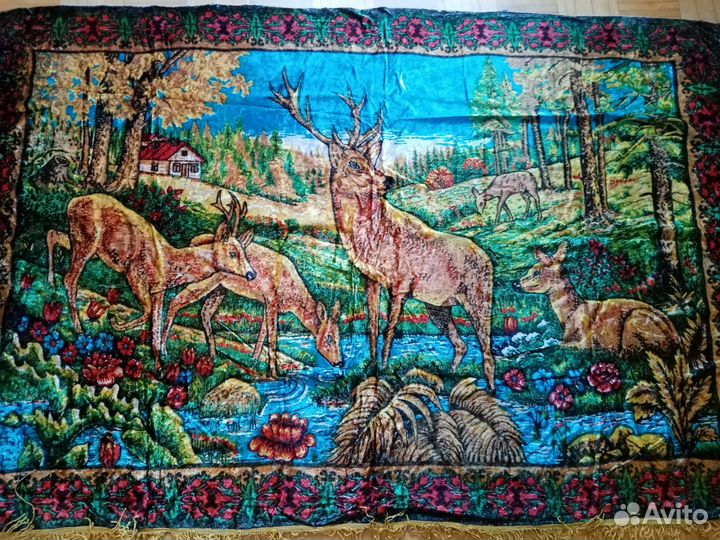 Плюшевый ковёр СССР. Советский ковёр с оленями. 1