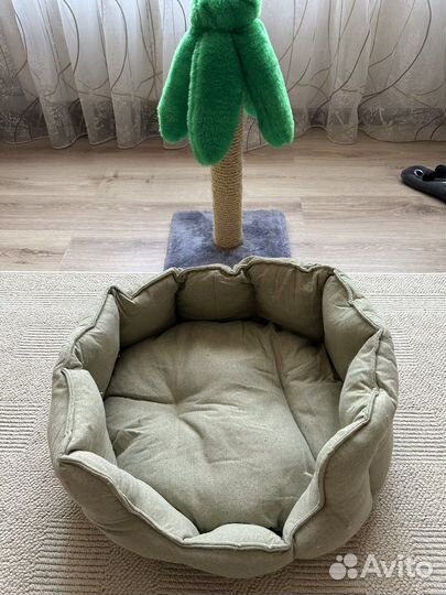 Лежанка для кошек